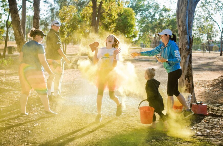 15 Fun Inexpensive Family Activities to Do this Weekend